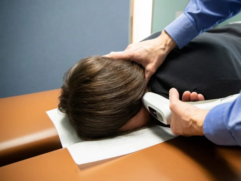 Impulse Adjusting at Sarasota Auto Injury Clinic in Sarasota