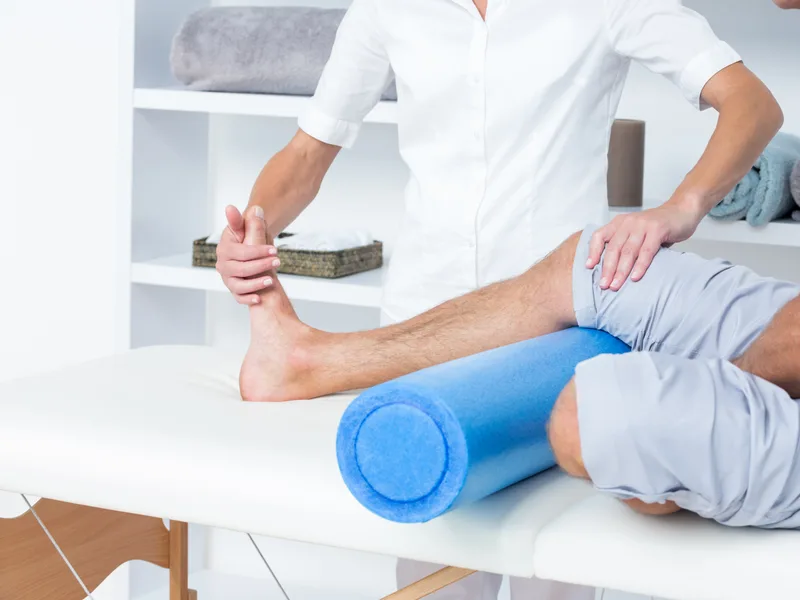 How Intersegmental Traction Therapy works at Sarasota Auto Injury Clinic