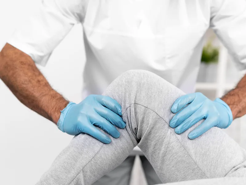 Sarasota Auto Injury Clinic treating arthritis in Sarasota
