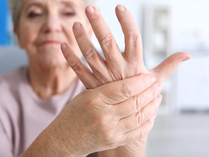 How Sarasota Auto Injury Clinic treats bursitis in Sarasota