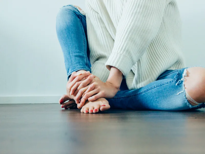 Sarasota Auto Injury Clinic treating neuropathy in Sarasota