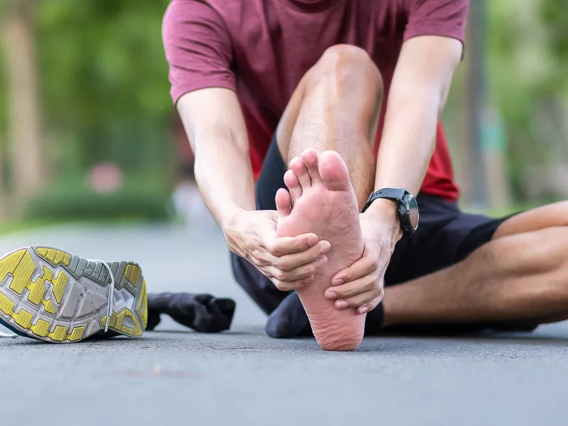 Sarasota Auto Injury Clinic treating plantar fasciitis in Sarasota